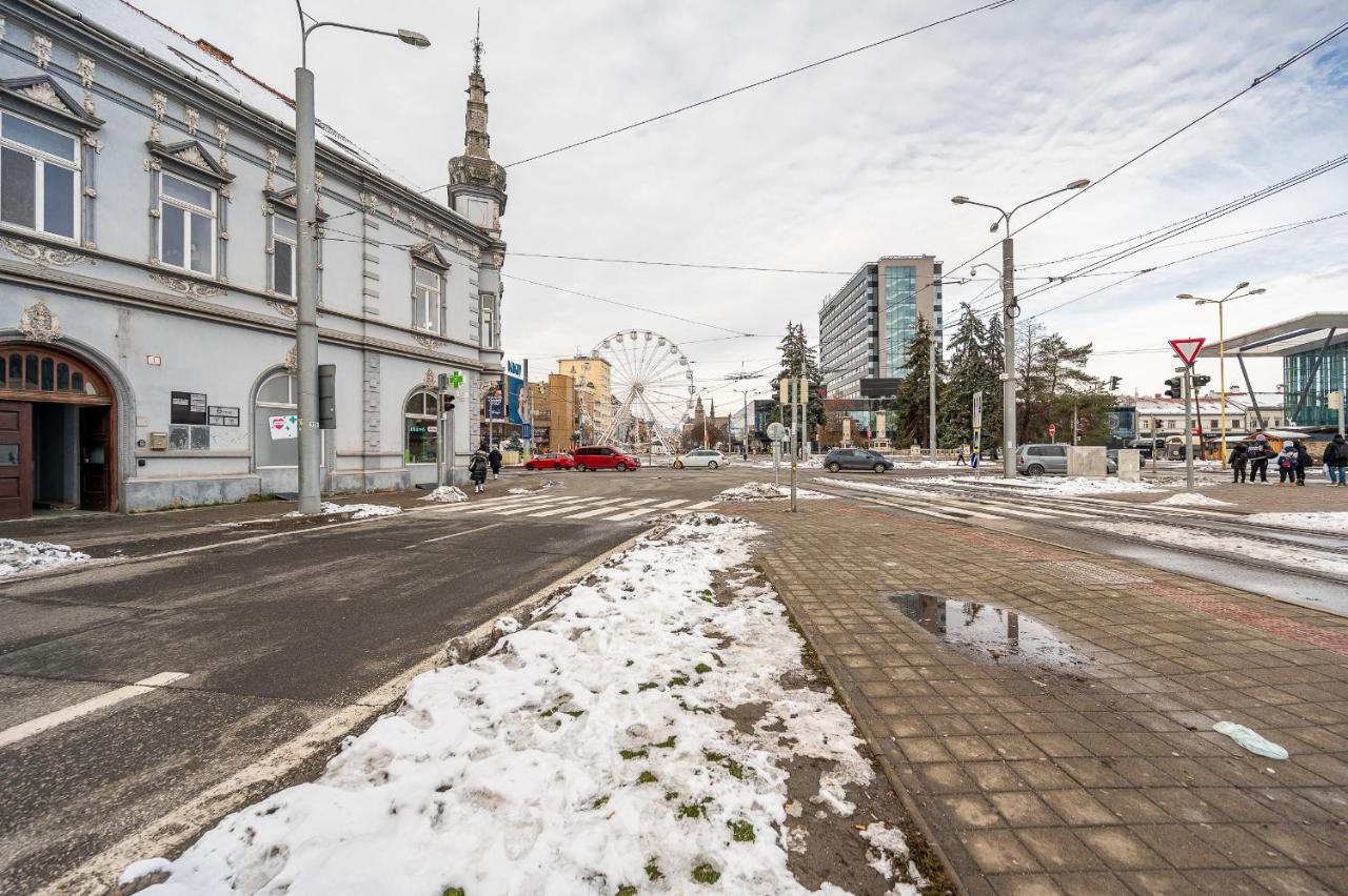 Apartman Mezonet Na Namesti Košice Exteriör bild