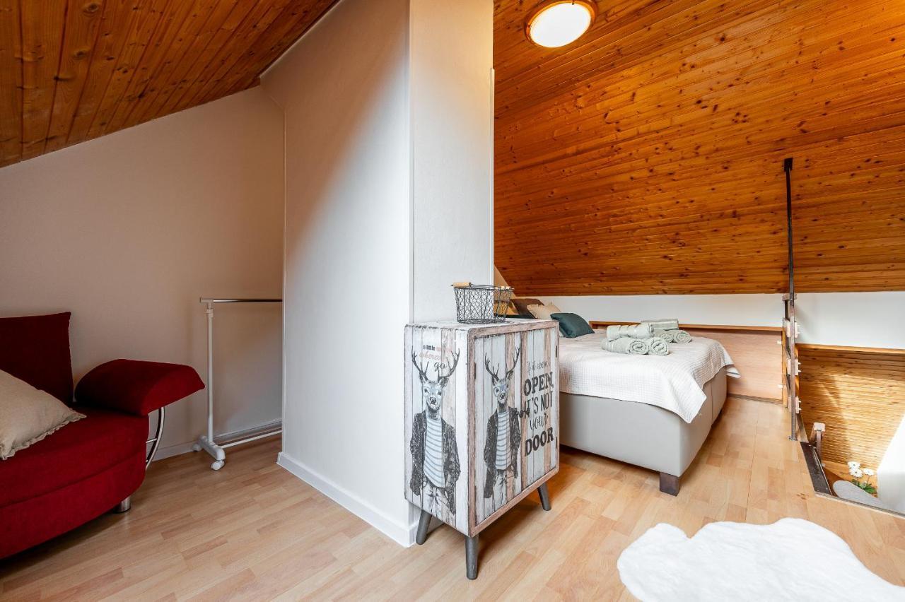 Apartman Mezonet Na Namesti Košice Exteriör bild